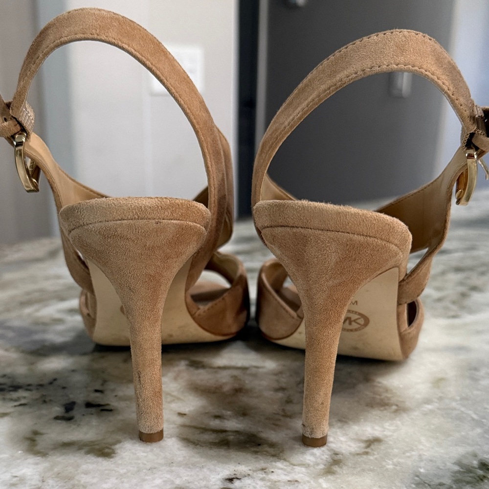 Michael Kors Beige Crisscross Sandals - Picture 3 of 6